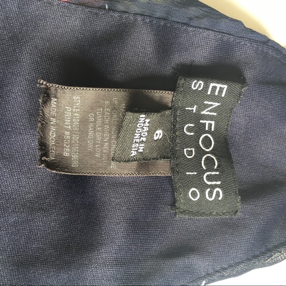 Enfocus Studio floral jumpsuit - Picture 7 of 7